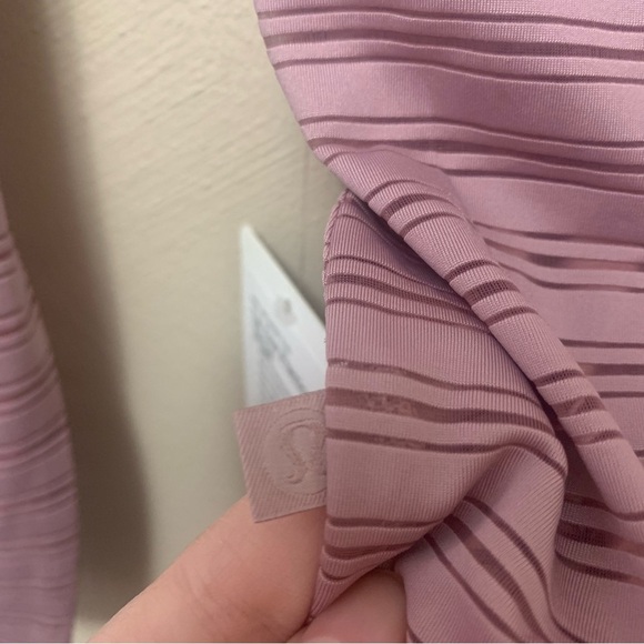 Lululemon Tie Your Practice Long Sleeve Stripe Size 0 Mauve NWT New W3CDIS - Picture 8 of 12